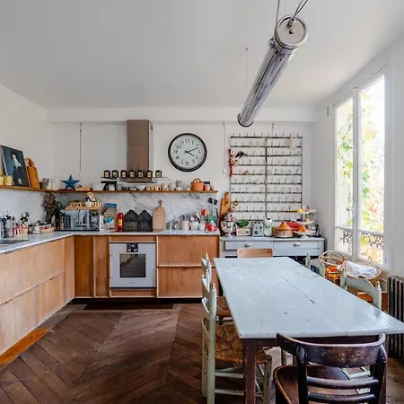 Veeve - Artist's Imprint Apartment Paris
